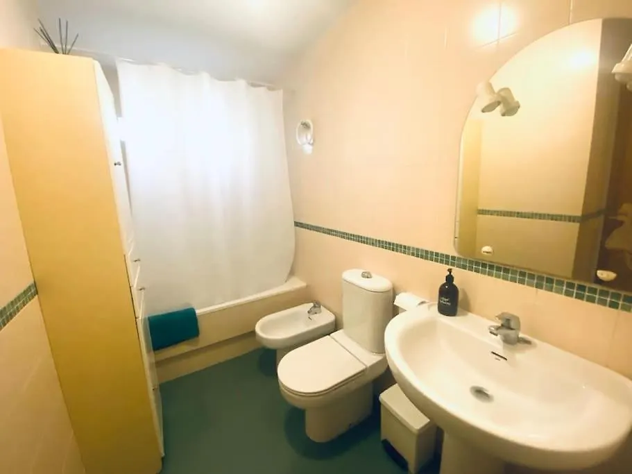 Apartamento De Dos Dormitorios En Almeria. Apartment Almeria