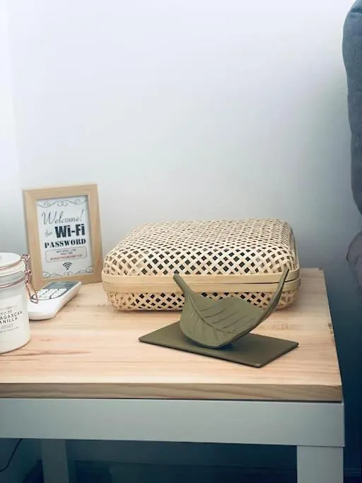 Apartamento De Dos Dormitorios En Almeria.